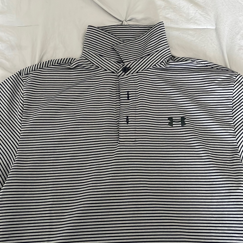 Under armor striped polo EUC